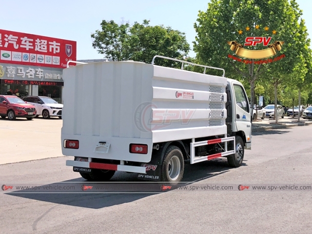 FOTON 4,000 Road Flushing Truck