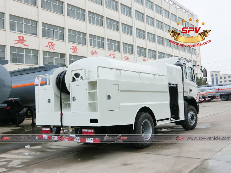 JAC 4x2 Storm Drain Cleaning Truck - Rear Right
