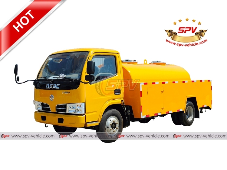 DONGFENG 3,000 Sewer Jetting Truck