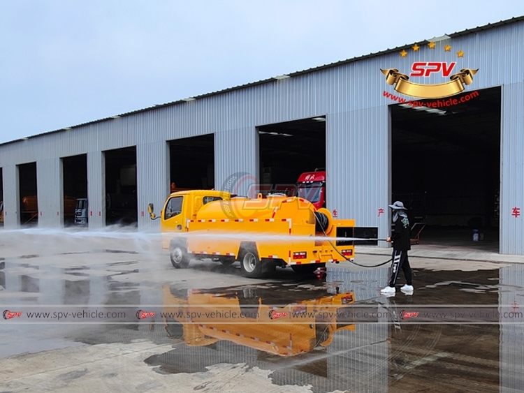 DONGFENG 3,000 Sewer Jetting Truck
