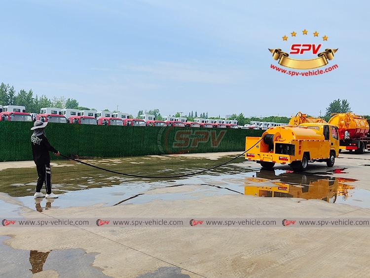 DONGFENG 3,000 Sewer Jetting Truck