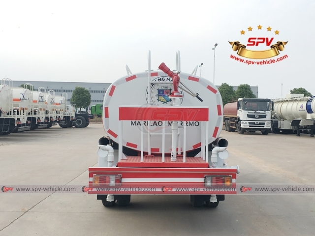 ISUZU 5,000 Liters Greening Spraying Truck