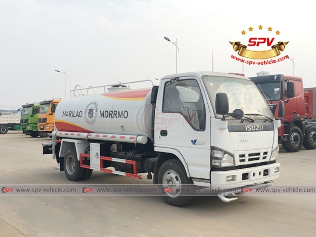 ISUZU 5,000 Liters Greening Spraying Truck