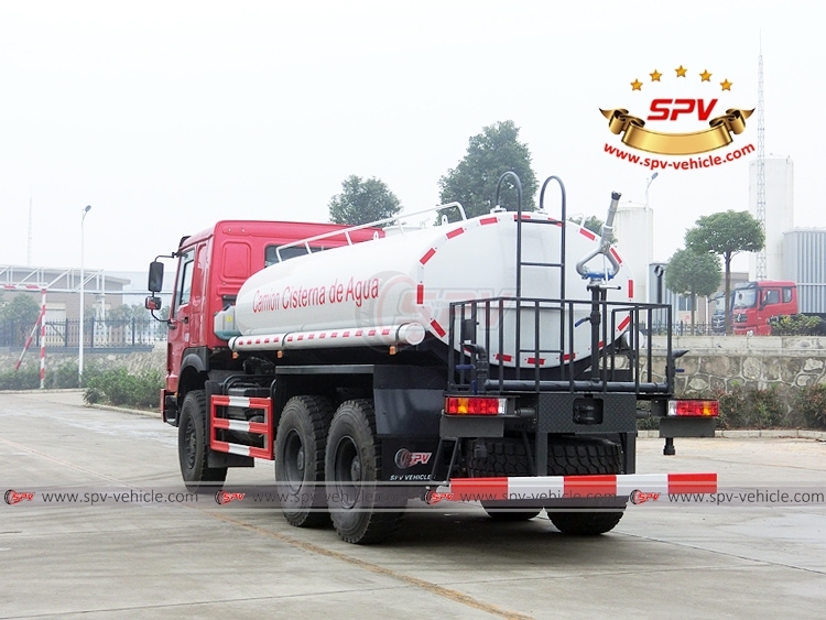 SINOTRUK 10,000L Dust Suppression Truck