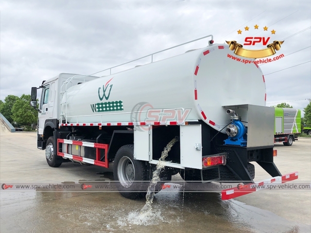 HOWO 15,000L Stainless Steel Water Truck