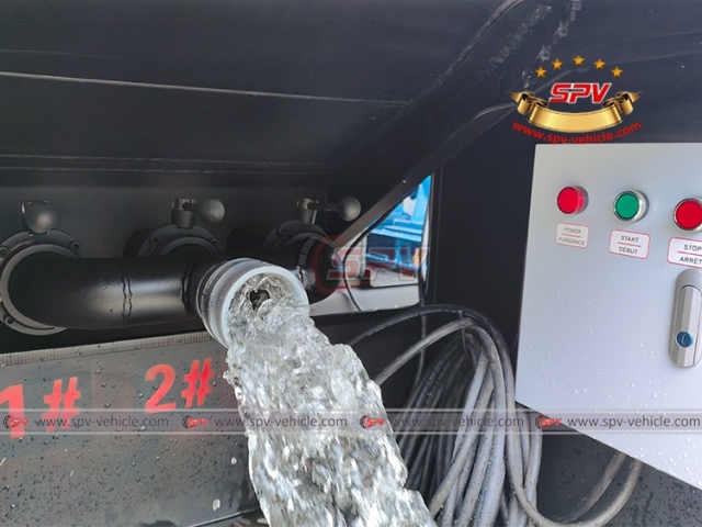 HOWO 15,000L Stainless Steel Water Truck