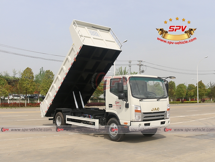 3 Tons Steel Dump Truck JAC - Box Lifting Test