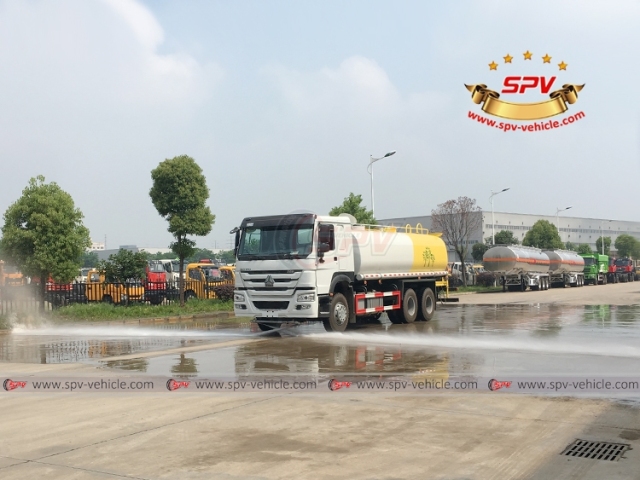 HOWO 20,000 Litres Water Irrigation Truck