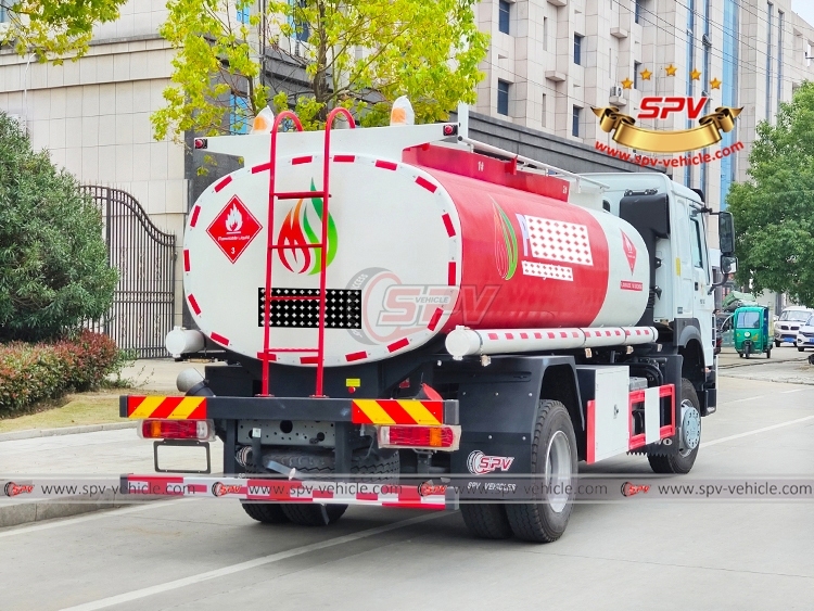 12,000 Liters Mobile Fuel Truck SINOTRUK