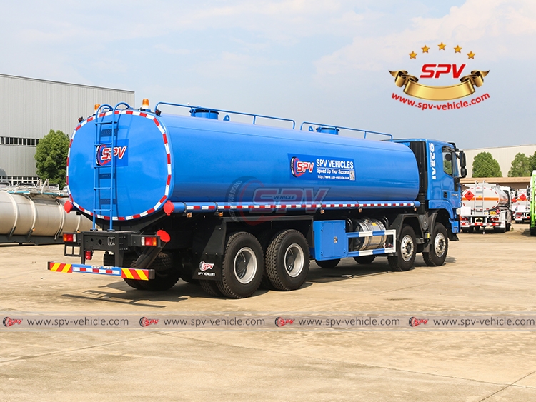 IVECO 30,000 Litres Drinkable Water Bowser &nbsp;- Rear Right