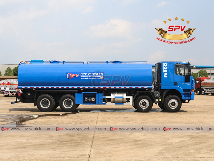 IVECO 30,000 Litres Water Delivery Truck &nbsp;- Right
