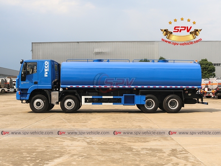 IVECO 30,000 Drinkable Water Truck