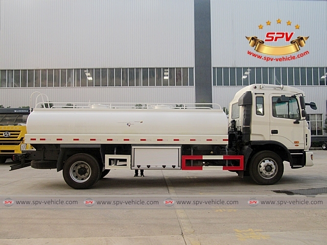 JAC 10,000 L Bulk Water Truck