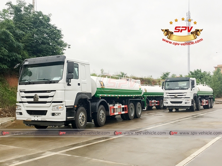 Sinotruk 25,000 L Landscape Watering Truck