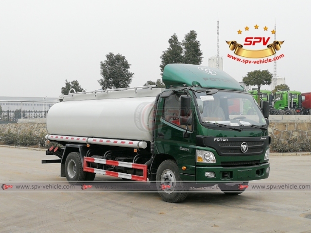 FOTON 8,000 Liters Petrol Transport Truck