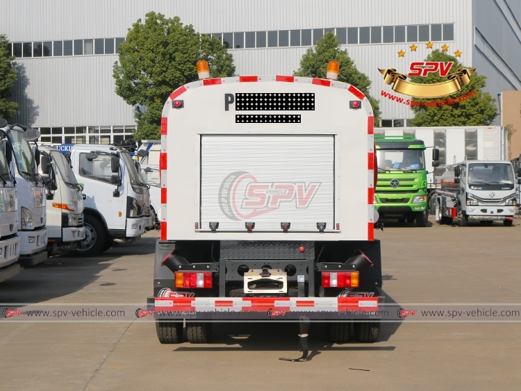 HOWO 6,000 Liters Refueler Truck