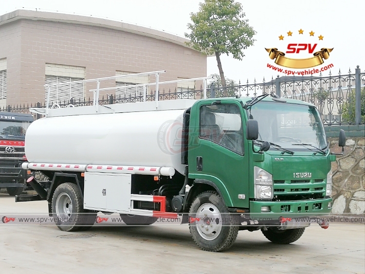ISUZU 10,000 Liters Refueler Truck