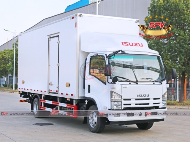 ISUZU 5 Ton Heat Preservation Truck With Tailgate
