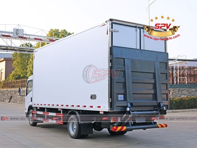ISUZU 5 Ton Heat Preservation Truck With Tailgate