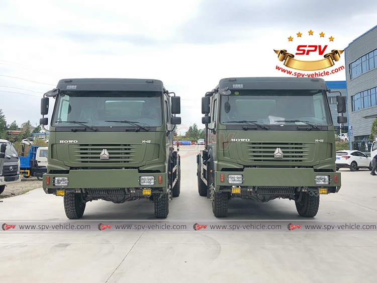 5,000 Litres Helicopter Refueling Trucks SINOTRUK 4x4 - Front