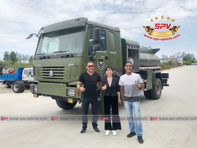 Clients Inspection SPV for 4x4 Refuler Truck Sinotruk