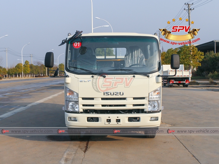 5 Ton High Stake Cargo Truck ISUZU - Front 
