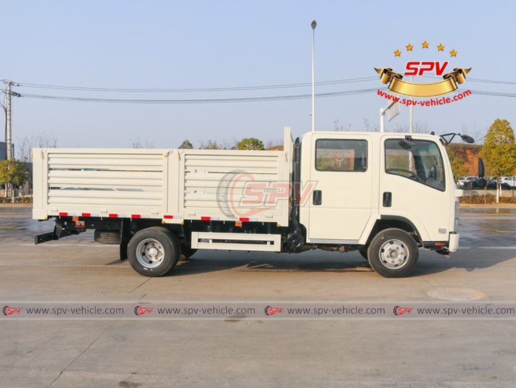 5 Ton Stake body Cargo Truck ISUZU - Right