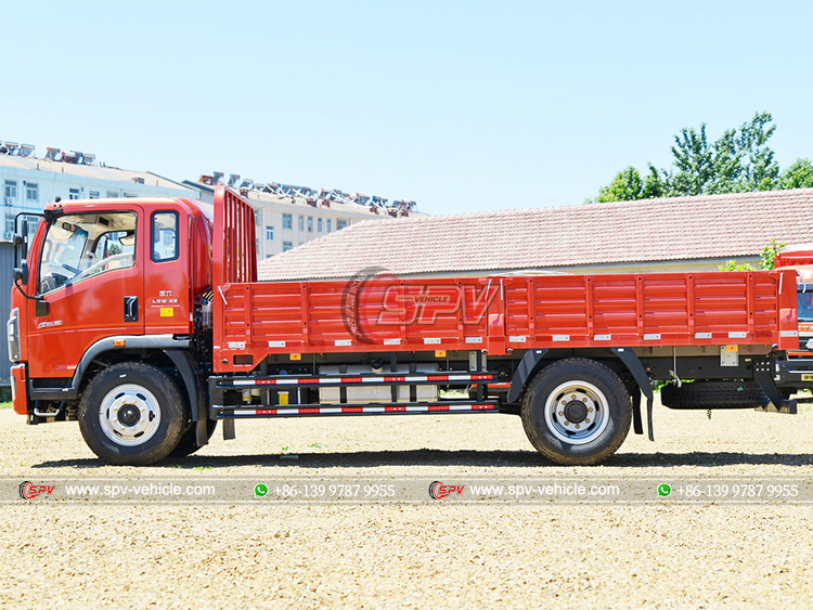 7 Ton Medium-Duty Cargo Truck SINOTRUK