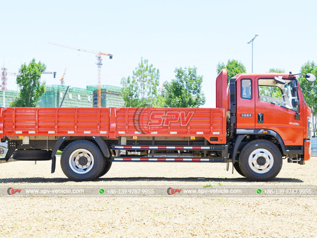 7 Ton Medium-Duty Cargo Truck SINOTRUK
