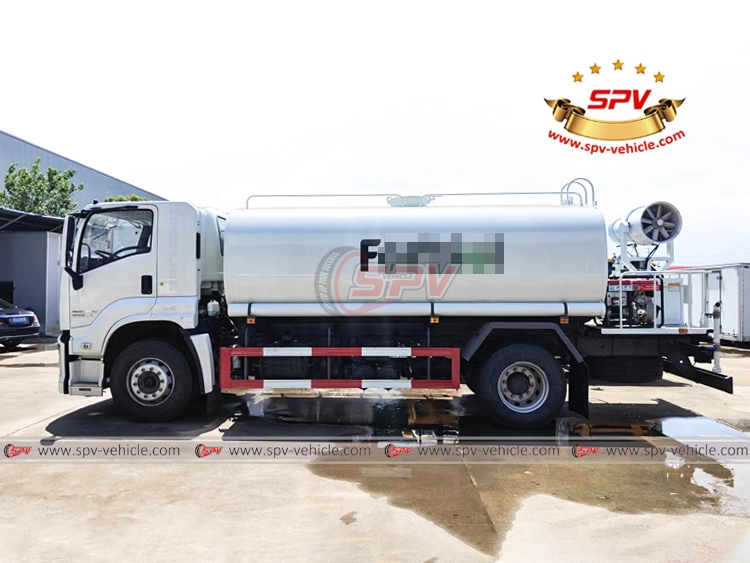8,000 Litres Disinfectant Spray Truck ISUZU - Left