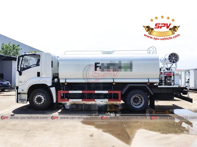 8,000 Liters Chemical Spraying Truck ISUZU