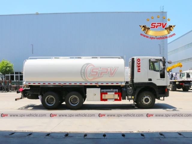 20,000 Liters Drinking Water Truck IVECO China