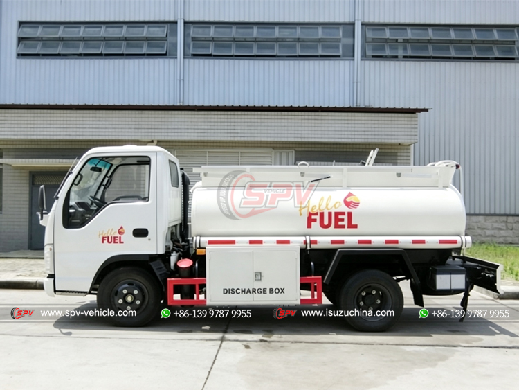 3000 Litres Mobile Diesel Truck ISUZU - Left