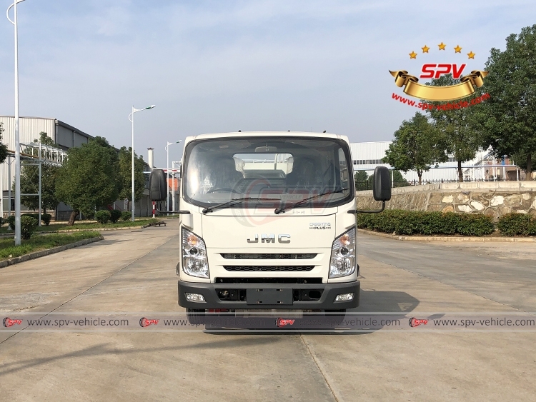 2,000 L Fuel Hauling Truck JMC RHD