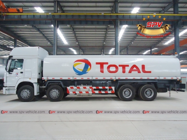 30,000 L Rigid Fuel Truck SINOTRUK