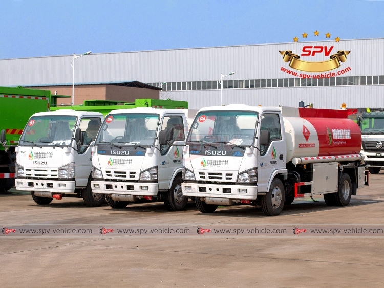 4,000 Litres Diesel Carrier Truck ISUZU