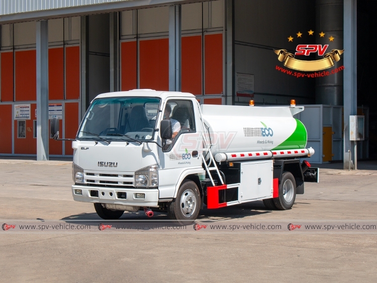 4,000 Litres Diesel Carrier Truck ISUZU