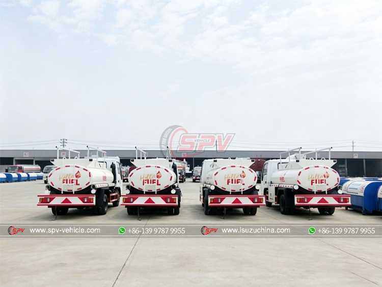 3,000 Litres Diesel Hauling Truck ISUZU