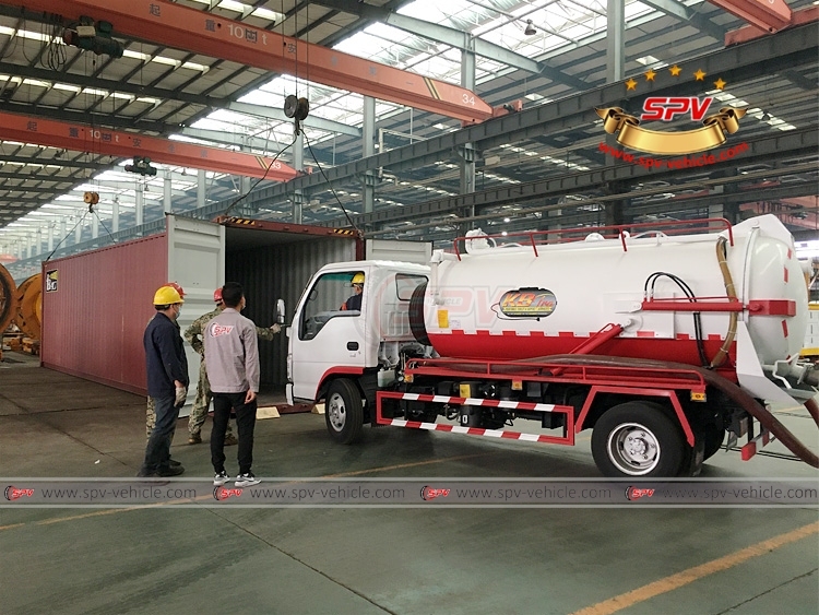 4,000 Litres Wastewater Suction Truck ISUZU