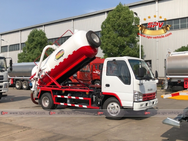 4,000 Litres Wastewater Suction Truck ISUZU