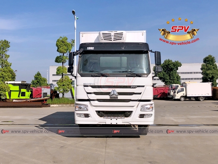 10 Tons Reefer Van Truck SINOTRUK
