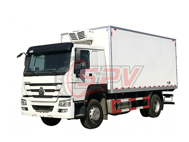 10 Tons Reefer Van Truck SINOTRUK