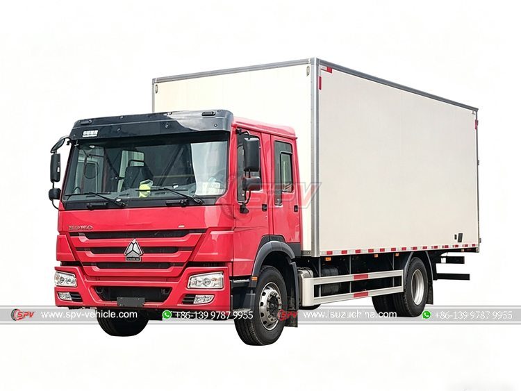 4x4 Double Cabins Dry Van Truck SINOTRUK