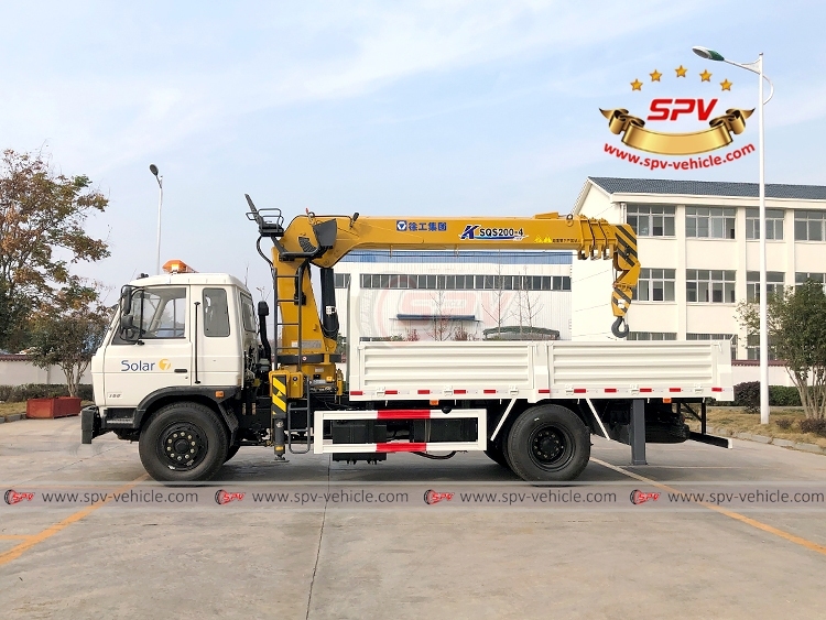 8 Ton Telescopic Crane Cargo Truck DONGFENG