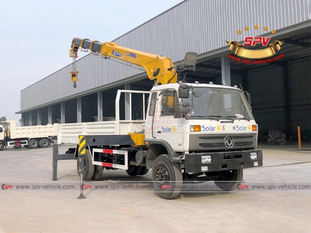 8 Ton Telescopic Crane Cargo Truck DONGFENG