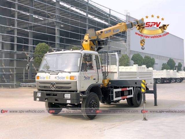 8 Ton Telescopic Crane Cargo Truck DONGFENG