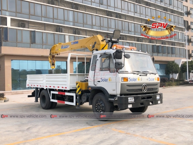 8 Ton Telescopic Crane Cargo Truck DONGFENG