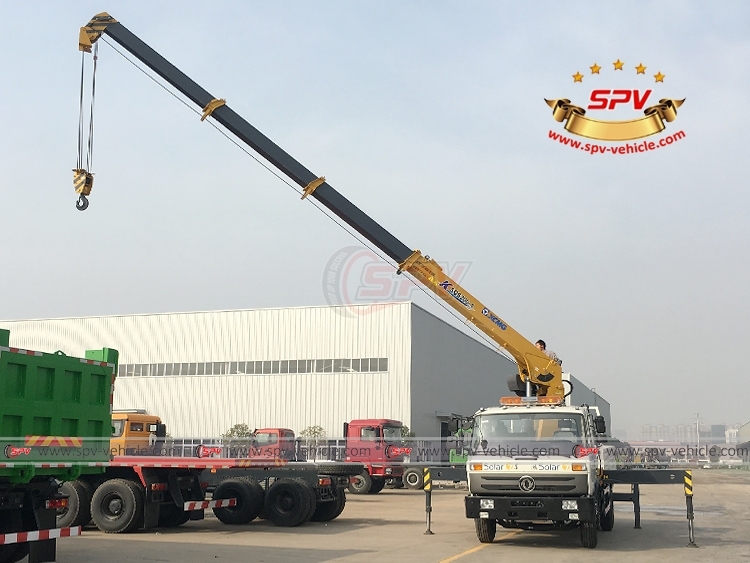 8 Ton Telescopic Crane Cargo Truck DONGFENG