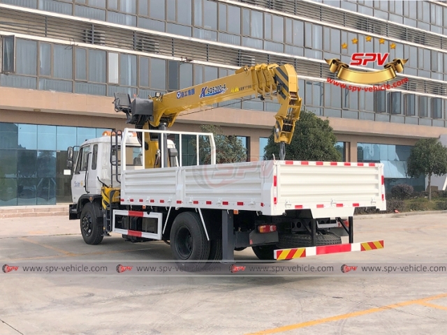 8 Ton Telescopic Crane Cargo Truck DONGFENG