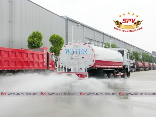 20,000 Litres Water Spraying Truck SINOTRUK RHD